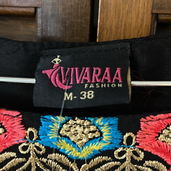 Women’s Black ethnic motifs embroidered maxi dress - Picture 3 of 6